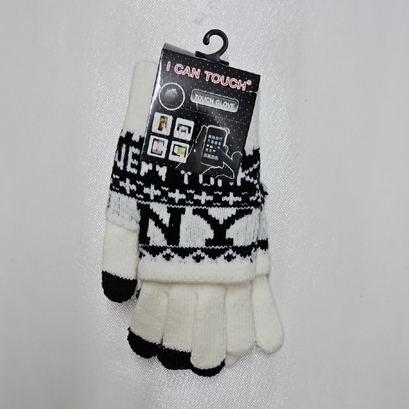 New York Gloves - Black and White - Picture 2 of 5